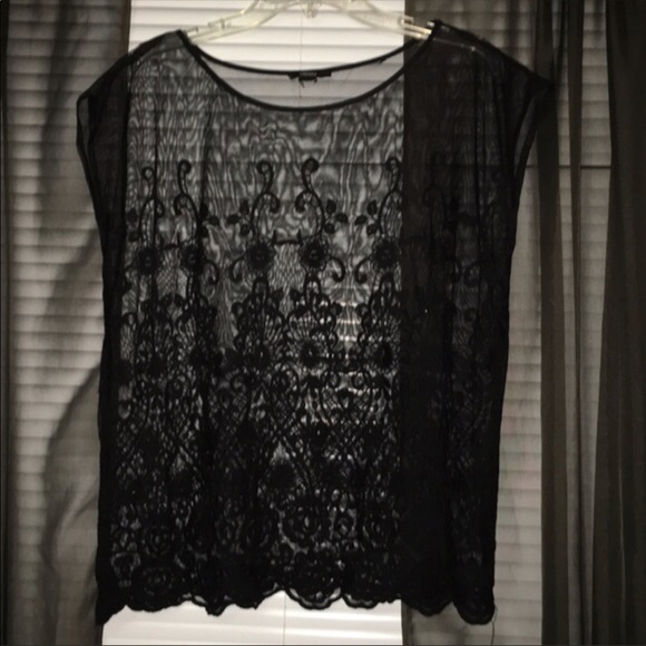 Forever 21 cute lace top - Picture 1 of 1